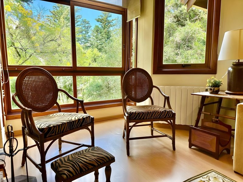 R$ 760.000 - LINDO APARTAMENTO NO CENTRO DE GRAMADO - 53M3 - MOBILIADO - 1 DORM - 1 VAGA Rua Primavera Gramado - 