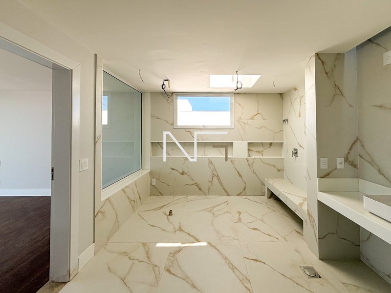 Linda casa 4 suítes no condominio Riviera Park Rua Paulo Cezar Vinha Vila Velha - 