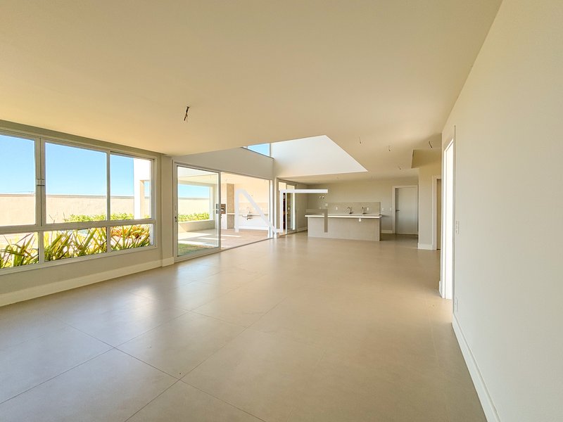 Linda casa 4 suítes no condominio Riviera Park Rua Paulo Cezar Vinha Vila Velha - 