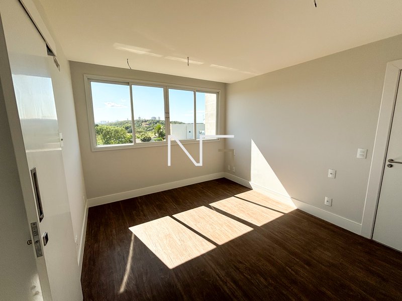 Linda casa 4 suítes no condominio Riviera Park Rua Paulo Cezar Vinha Vila Velha - 