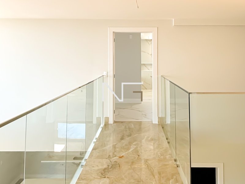 Linda casa 4 suítes no condominio Riviera Park Rua Paulo Cezar Vinha Vila Velha - 