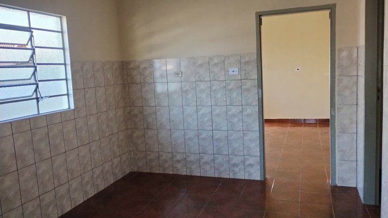 CASA NA ZONA NORTE DE SÃO JOSÉ DOS CAMPOS, S.P rua sao benedito São José dos Campos - 