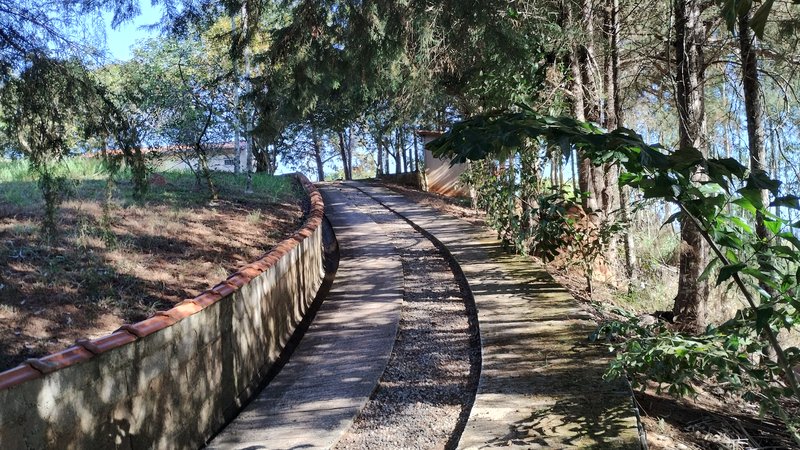CHÁCARA COM 20.000 METROS EM SÃO JOSÉ DOS CAMPOS, S.P rua sao benedito São José dos Campos - 