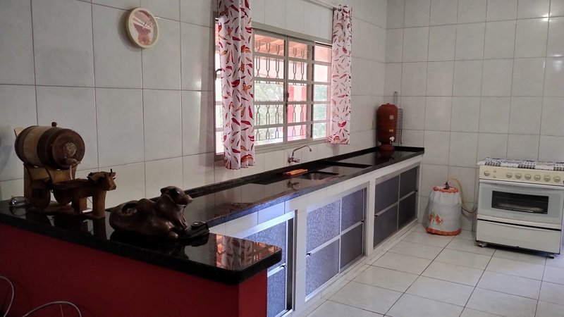 CHÁCARA COM 20.000 METROS EM SÃO JOSÉ DOS CAMPOS, S.P rua sao benedito São José dos Campos - 