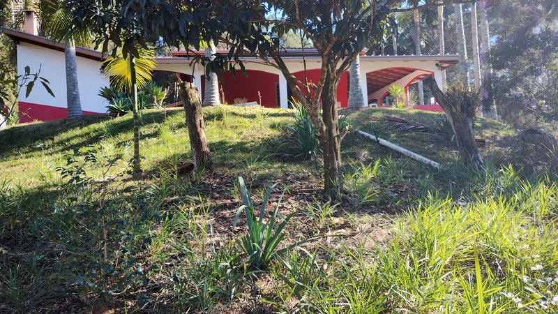 CHÁCARA COM 20.000 METROS EM SÃO JOSÉ DOS CAMPOS, S.P rua sao benedito São José dos Campos - 