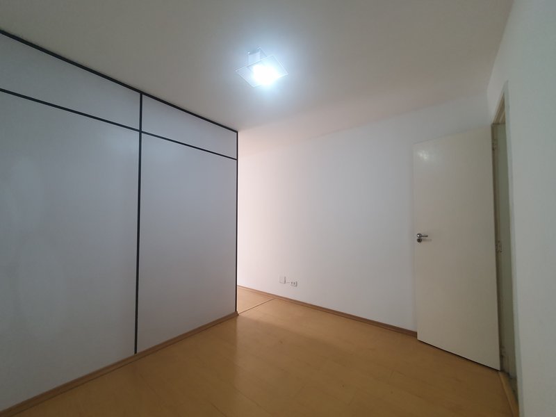 Studio na Vila Mariana 25m² 1 vaga Rua Napoleão de Barros São Paulo - 