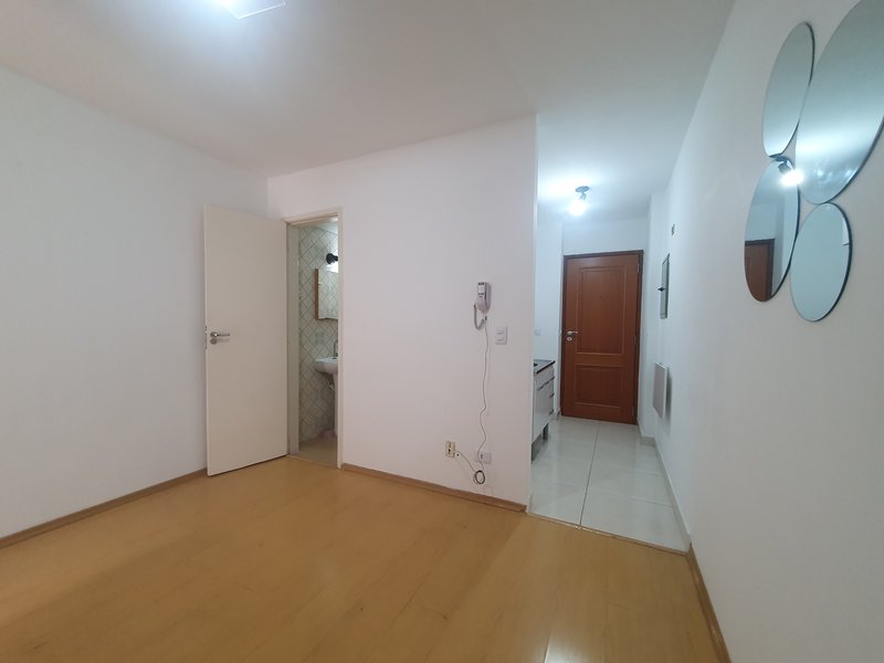 Studio na Vila Mariana 25m² 1 vaga Rua Napoleão de Barros São Paulo - 
