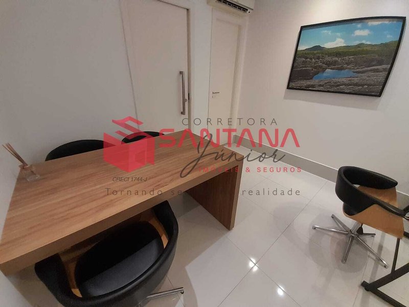 Sala mobiliada e climatizada no Multiplus.  (INDISPONÍVEL) Rua Leonardo R da Silva  Lauro de Freitas - 