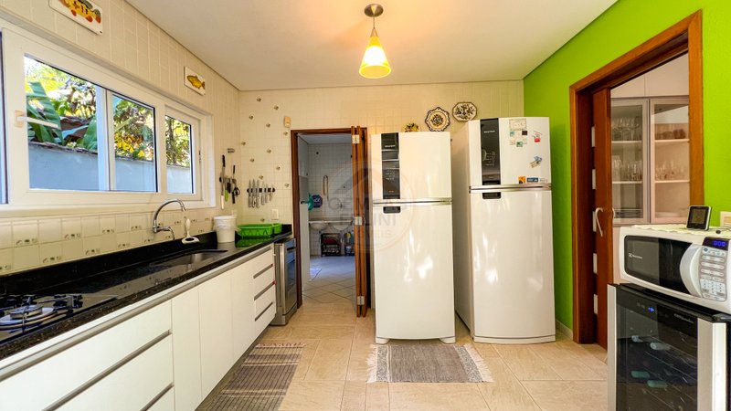 Casa na Praia de Barra do Una - À VENDA Rua Olinda São Sebastião - 