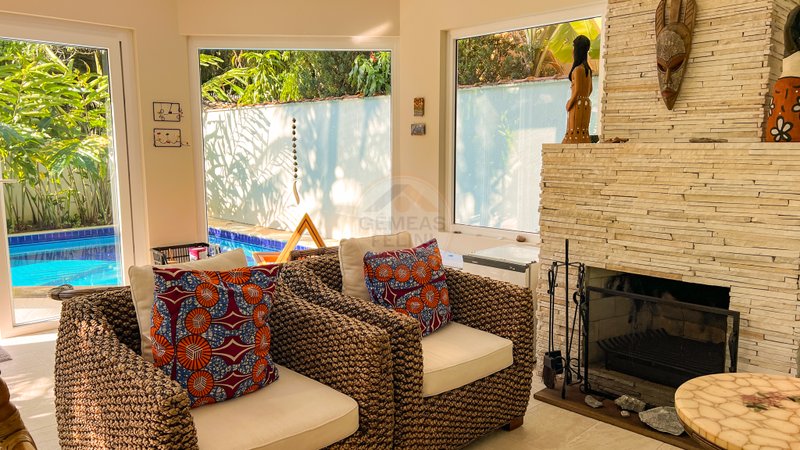 Casa na Praia de Barra do Una - À VENDA Rua Olinda São Sebastião - 