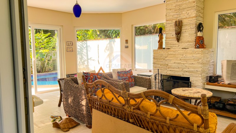 Casa na Praia de Barra do Una - À VENDA Rua Olinda São Sebastião - 