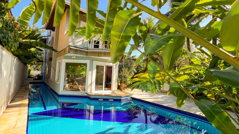 Casa na Praia de Barra do Una - À VENDA Rua Olinda São Sebastião - 