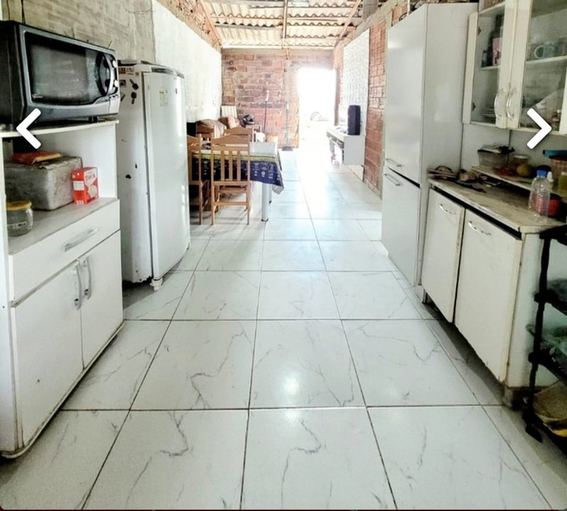 Casa 2 quartos, 2 vagas, PERTINHO do Mar, precisando conclusão, no Jardim Beira Mar Rua R Capão da Canoa - 