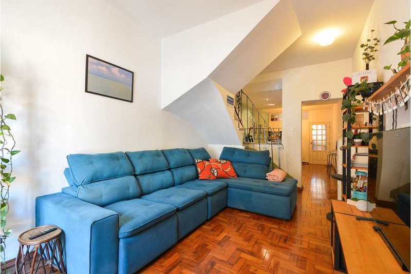 Casa a venda - Vila Mariana - 2 dormitórios 100m² Guimarães Passos São Paulo - 