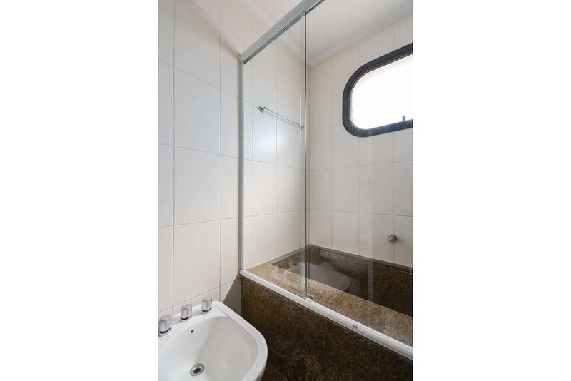 Apartamento a venda - Aclimação - 2 suítes 195m² Castro Alves São Paulo - 