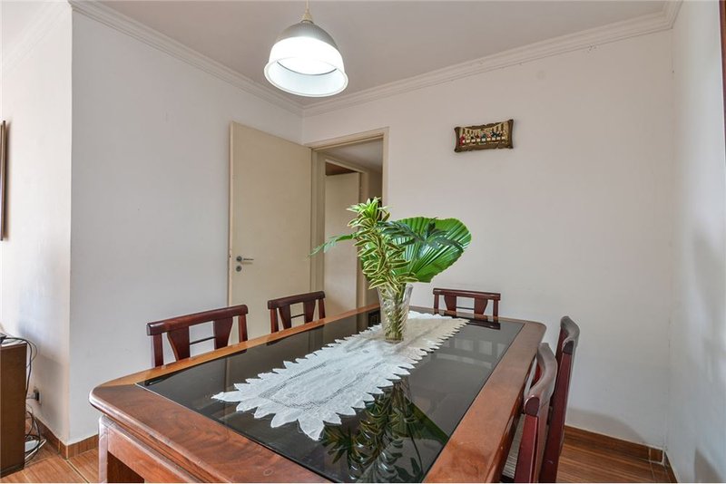 Apartamento a venda - Moema -1 suíte 135m² Rouxinol São Paulo - 