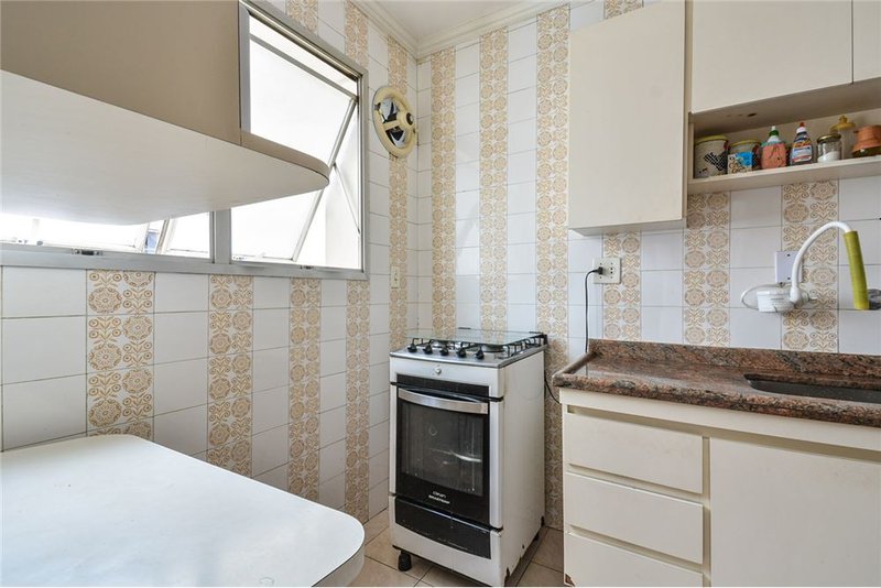 Apartamento a venda - Moema -1 suíte 135m² Rouxinol São Paulo - 