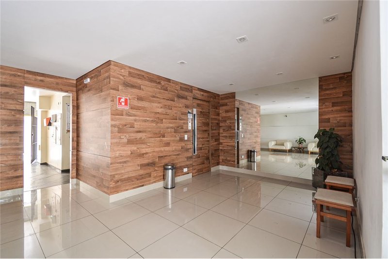 Apartamento a venda - Moema -1 suíte 135m² Rouxinol São Paulo - 
