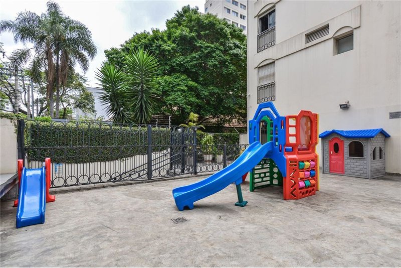 Apartamento a venda - Moema -1 suíte 135m² Rouxinol São Paulo - 