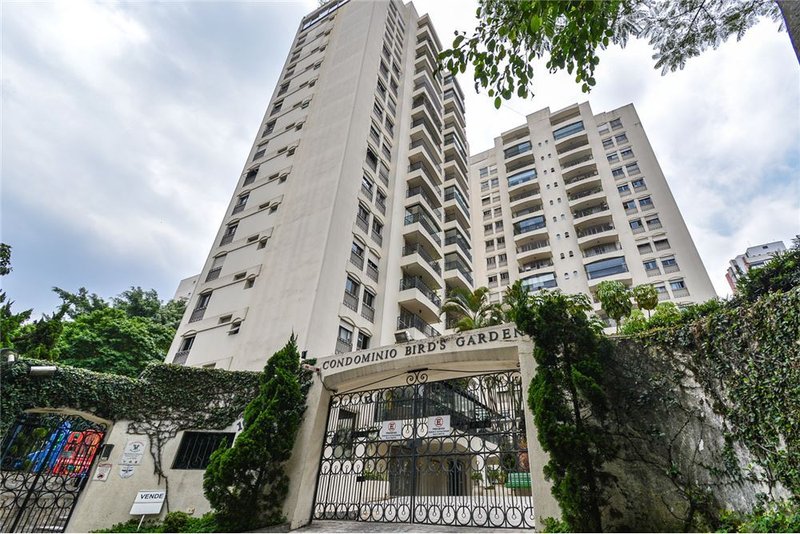 Apartamento a venda - Moema -1 suíte 135m² Rouxinol São Paulo - 