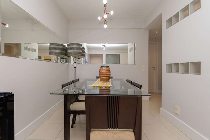Apartamento a venda - Vila Nova Conceição - 1 suíte 77m² Visconde da Luz São Paulo - 