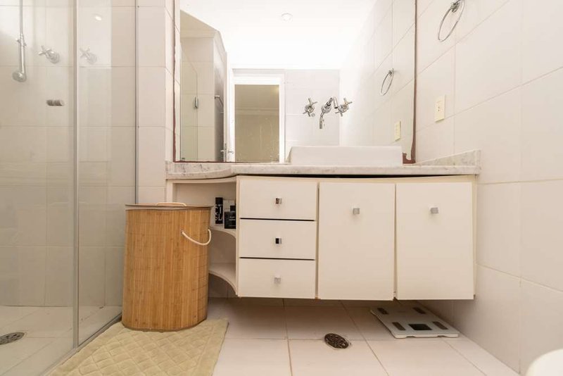 Apartamento a venda - Vila Nova Conceição - 1 suíte 77m² Visconde da Luz São Paulo - 