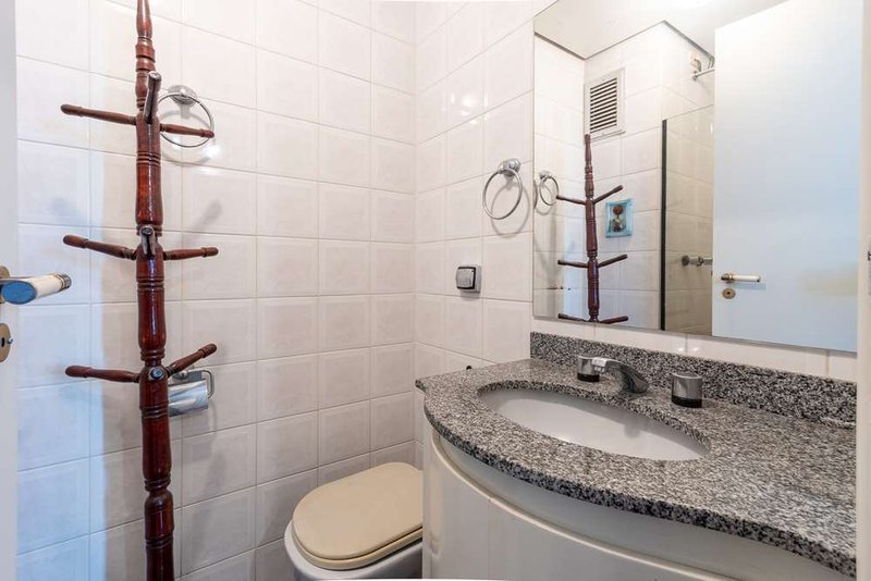 Apartamento a venda - Indianópolis -  1 dormitório 143m² Rouxinol São Paulo - 