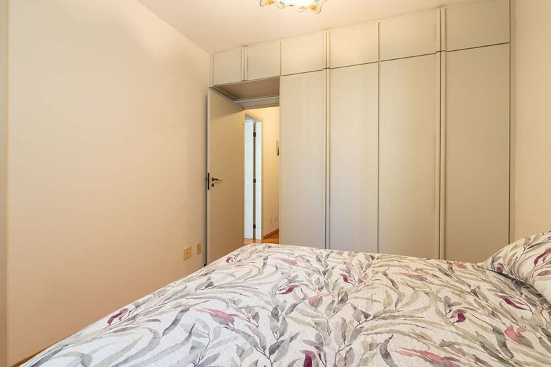 Apartamento a venda - Indianópolis -  1 dormitório 143m² Rouxinol São Paulo - 