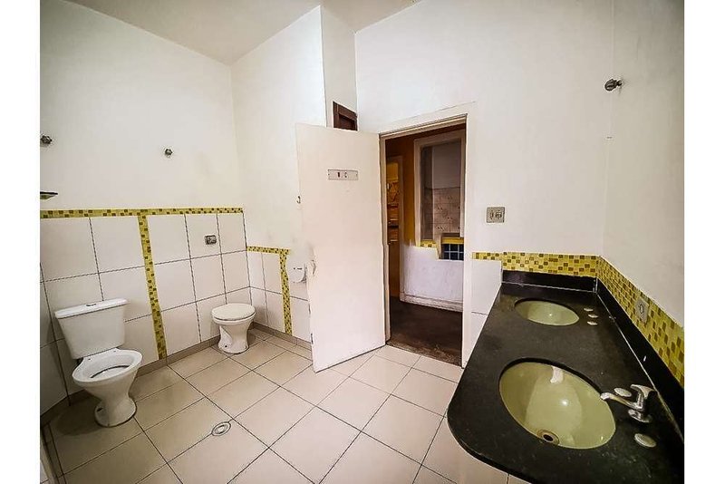 Casa a venda - Bela Vista - 5 dormitórios 357m² SANTA BRANCA São Paulo - 