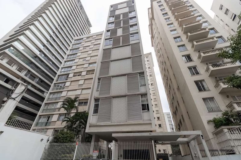 Apartamento a venda - Itaim Bibi -1 suíte 135m² Urimonduba São Paulo - 