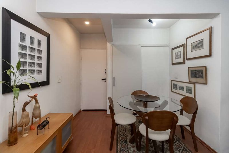 Apartamento a venda - Itaim Bibi - 2 dormitórios 67m² Pedroso Alvarenga São Paulo - 