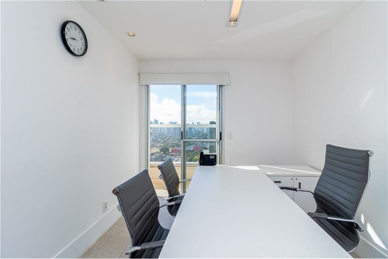 Sala a venda - Real Parque -  104m² Francisco Tramontano São Paulo - 