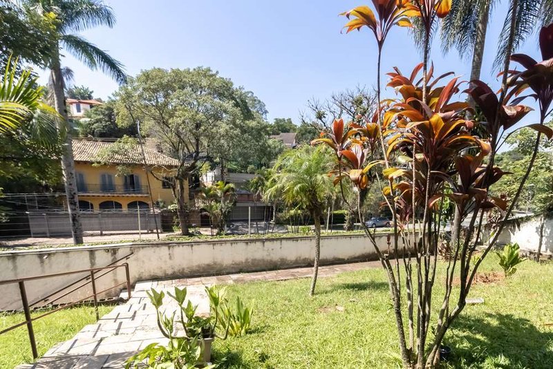 Casa a venda - Cidade Jardim - 4 dormitórios 373m² Amarilis São Paulo - 