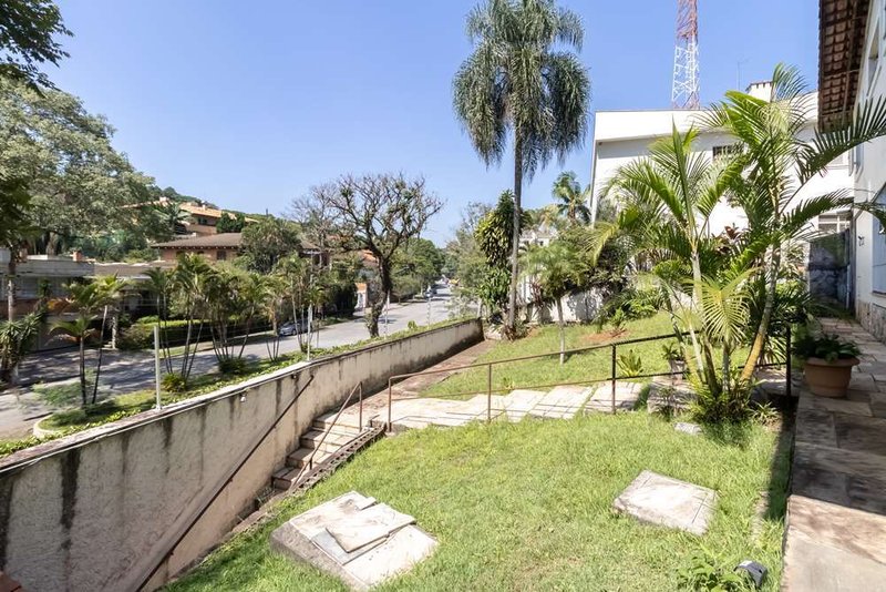 Casa a venda - Cidade Jardim - 4 dormitórios 373m² Amarilis São Paulo - 