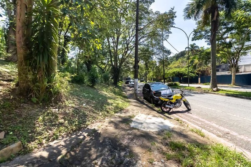 Casa a venda - Cidade Jardim - 4 dormitórios 373m² Amarilis São Paulo - 