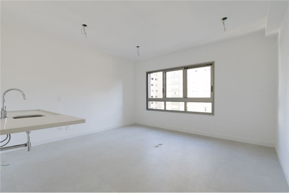 Apartamento à venda com 1 quarto, 29m² - Foto 20