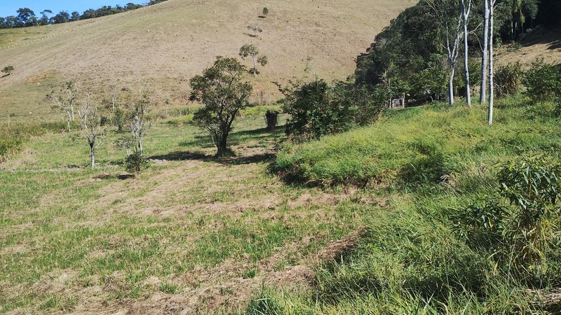 SITIO DE 1 ALQUEIRE NA ZONA NORTE DE SAO JOSE DOS CAMPOS SP rua sao benedito São José dos Campos - 