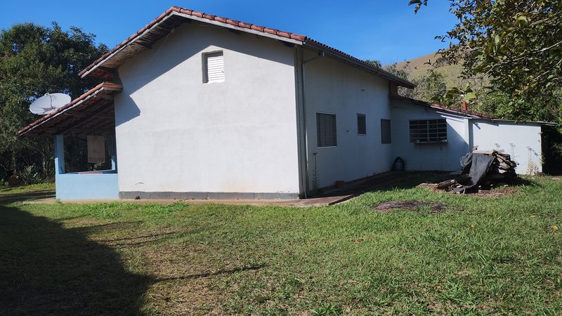 SITIO DE 1 ALQUEIRE NA ZONA NORTE DE SAO JOSE DOS CAMPOS SP rua sao benedito São José dos Campos - 