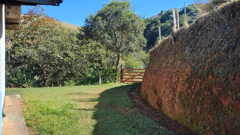 SITIO DE 1 ALQUEIRE NA ZONA NORTE DE SAO JOSE DOS CAMPOS SP rua sao benedito São José dos Campos - 