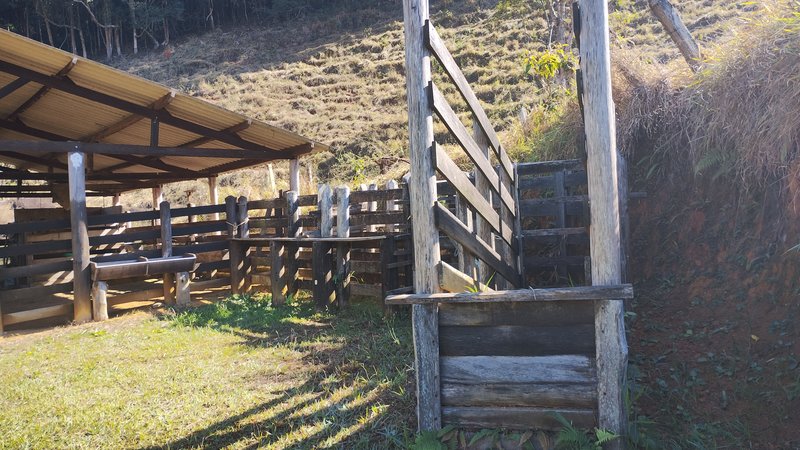 SITIO DE 1 ALQUEIRE NA ZONA NORTE DE SAO JOSE DOS CAMPOS SP rua sao benedito São José dos Campos - 