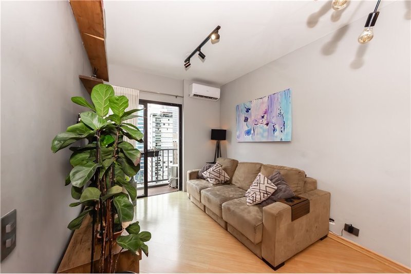 Apartamento a venda - Moema -1 dormitório 46m² dos Arapanés São Paulo - 