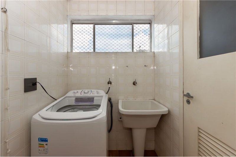 Apartamento a venda - Moema -1 dormitório 46m² dos Arapanés São Paulo - 