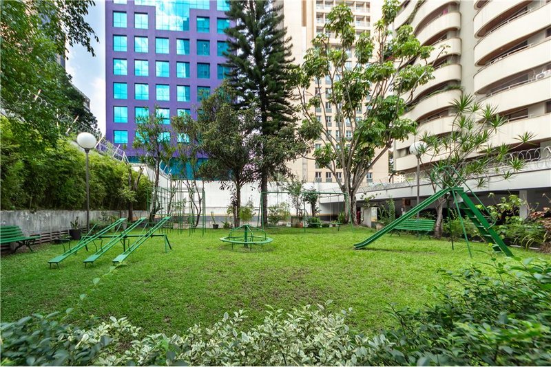 Apartamento a venda - Moema -1 dormitório 46m² dos Arapanés São Paulo - 