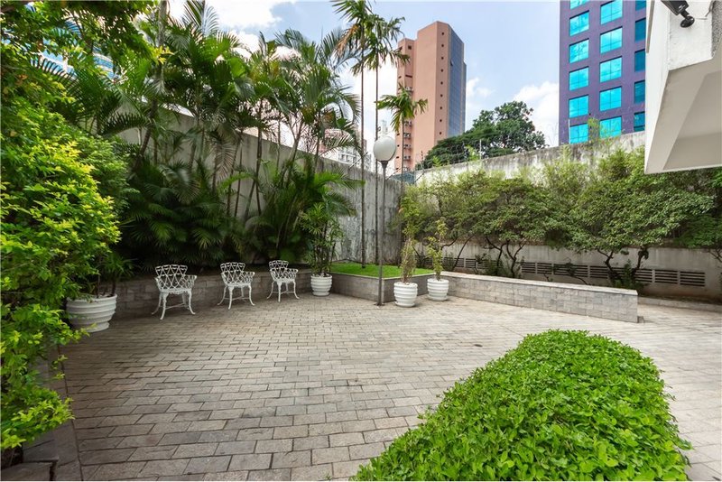 Apartamento a venda - Moema -1 dormitório 46m² dos Arapanés São Paulo - 