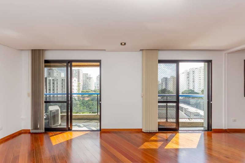 Apartamento a venda - Cidade Monções - 1 suíte 105m² Flórida São Paulo - 
