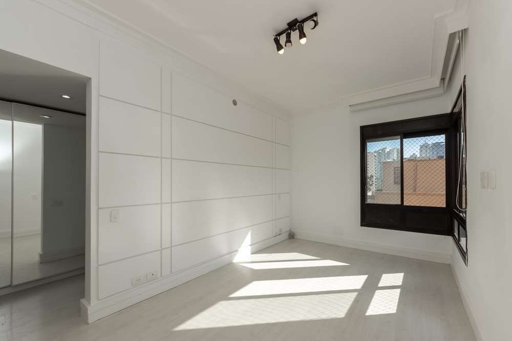 Apartamento à venda com 4 quartos, 190m² - Foto 19