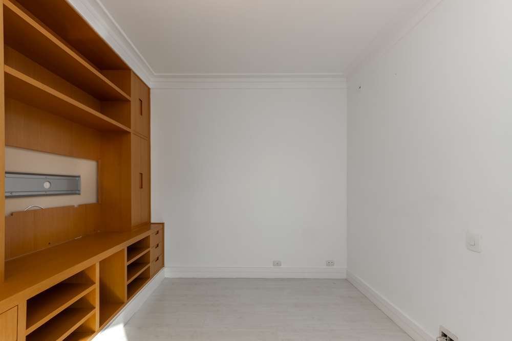 Apartamento à venda com 4 quartos, 190m² - Foto 5