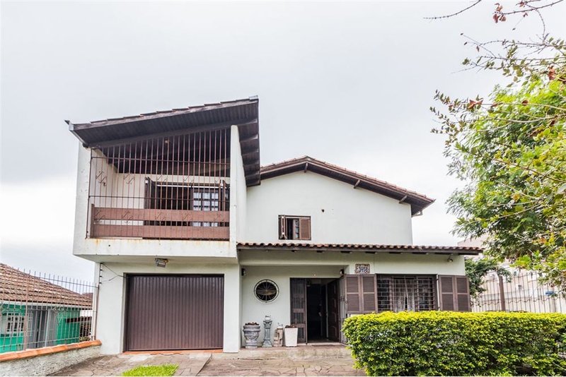 Casa com 313m² na Av Otto Niemeyer Otto Niemeyer Porto Alegre - 