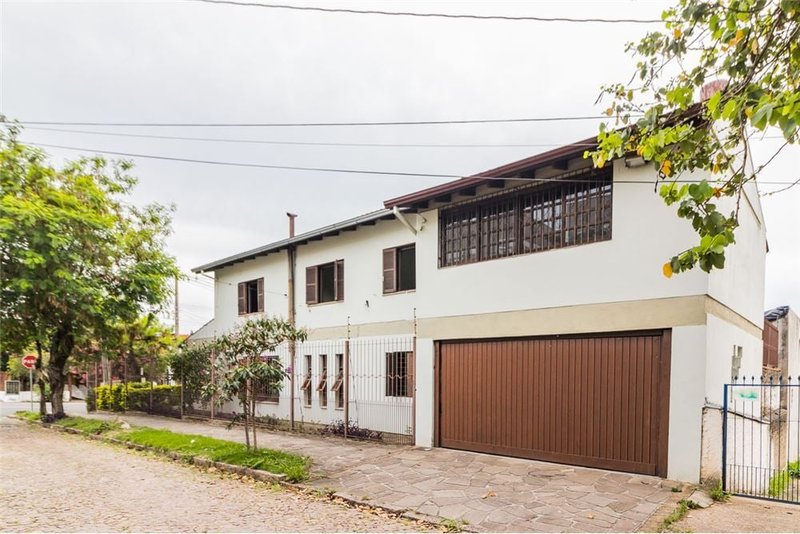 Casa com 313m² na Av Otto Niemeyer Otto Niemeyer Porto Alegre - 