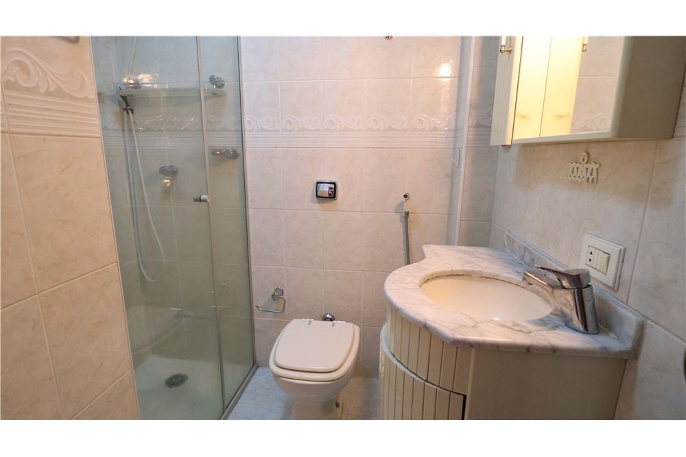 Apartamento à venda com 2 quartos, 42m² - Foto 13